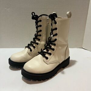 ART CLASS Lace Up Zip Up Boots Size 2
